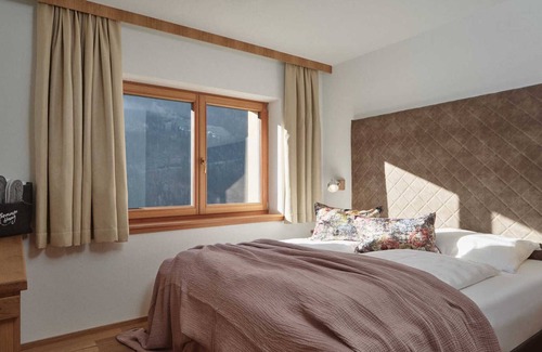 Landeck Apartment | Luxury Two-Bedroom Apartment - Boutique Apartment Sonnenhang