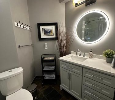 Canmore Apartment | Luxury Two Queen Beds Condo - Grande Rockies Resort Indoor Parking Pool Hot tub GYM
