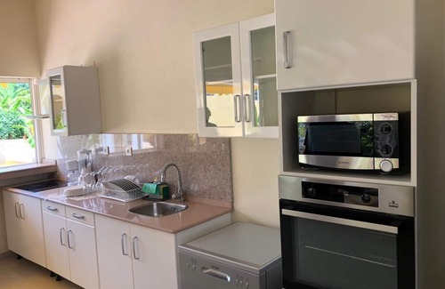 Capesterre-Belle-Eau Villa | Luxury Villa Bel Air for 6 people with swimming pool, terrace and garden