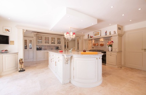 Grimaud Villa | Luxury Villa 6BR w/25m Pool – Golfe of St-Tropez