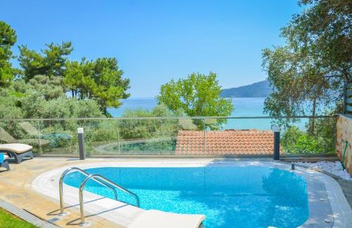 Chrisi Ammoudia Villa | Luxury Villa Efi Thasos