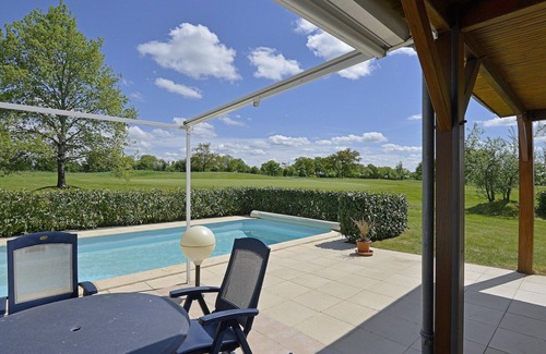 Vasles Villa | Luxury Villa in France with Pool and Garden