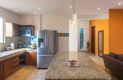 La Veleta Villa | Luxury villa in Tulum with pool, fit 20ppl -10min from the beach!