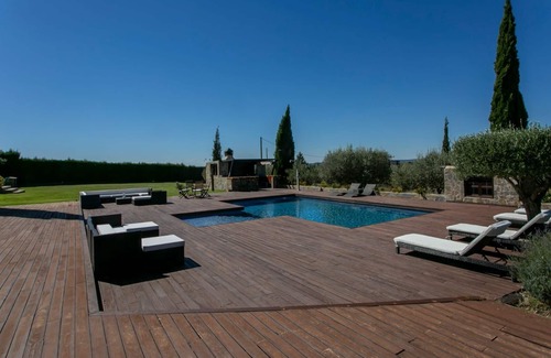 Requena Villa | Luxury villa "La Traviesa". Site in a valley of vineyards