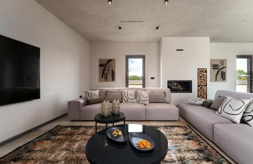 Novigrad Villa | Luxury Villa Lipa Tree with pool in Novigrad