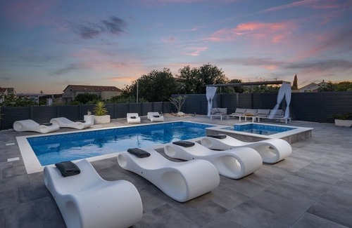 Sucuraj Villa | Luxury Villa Stone Oasis Hvar with pool, jacuzzi
