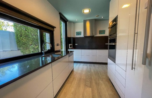 Sanxenxo House | Luxury Villa with heated pool, ocean views near the beach in Sanxenxo - Galicia