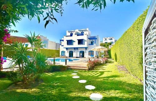 Sahl Hasheeh Villa | Luxury Villa with pool in Hurghada