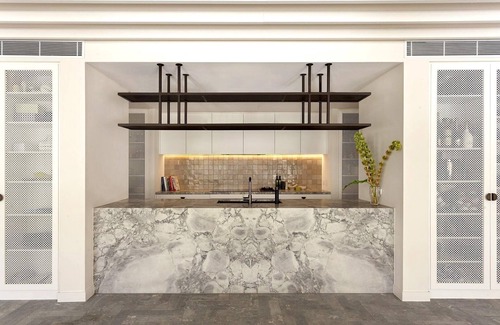 Bellevue Hill Apartment | Luxury Villas The Paloma Luxe (Walk to the beach)