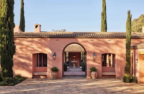 Santa Barbara Villa | Luxury Vineyard Farm Stay Villa w/Pool!
