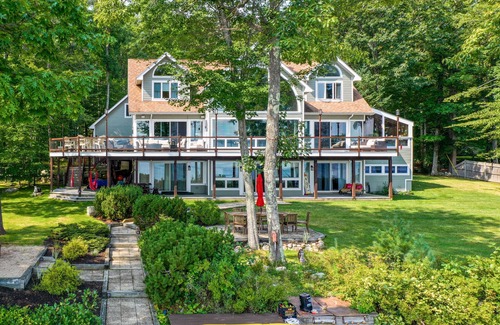 Moultonborough House | Luxury Waterfront Home in Windermere Estates