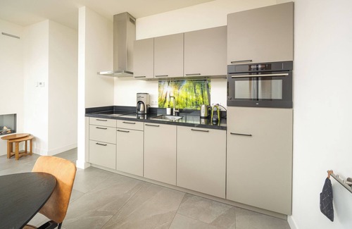 Zeewolde House | Luxury waterfront enjoyment - your dream vacation starts here!