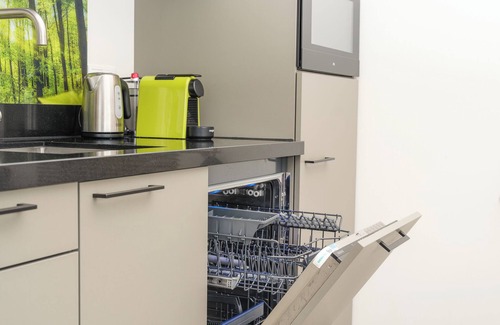 Zeewolde House | Luxury waterfront enjoyment - your dream vacation starts here!