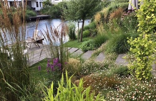 Zeewolde House | Luxury waterfront enjoyment - your dream vacation starts here!