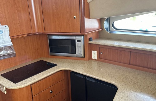 St. Augustine Boat Rental | Luxury Yacht in St. Augustine with WiFi, AC, Heat, BT,55inch smart TV, and more