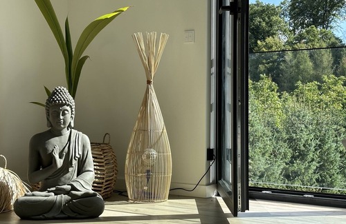 Basthorst House | Luxus Wellnesshaus für bis zu 6 Personen - mit Sauna & Whirlpoolwanne - BJ 2023