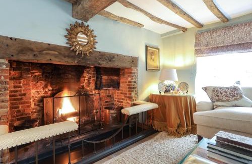 Lambourn House | Lynchets Cottage