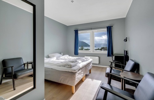 Storfjord Hotel | Lyngenfjord Hotel