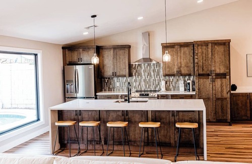 Greenbriar East House | Lyx Desert Villa - Private Pool