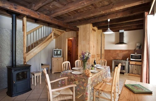 Saint-Paul-le-Froid House | Lzg129 - Gîtes de France 3 Épis 6 Pers. à Saint Paul le Froid
