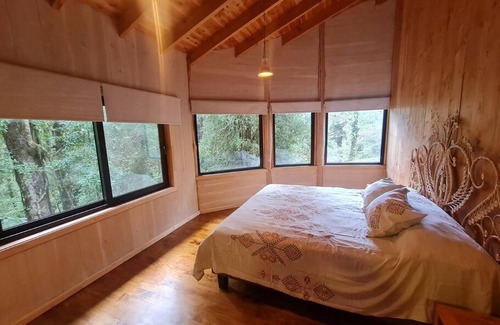 Futrono House | Mágica Casa Enclavada en el Corazón del Bosque