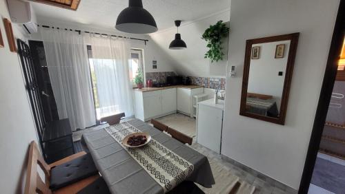 Revfulop Apartment | Mártu-lak