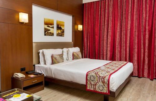 Tatabad Hotel | M Inn