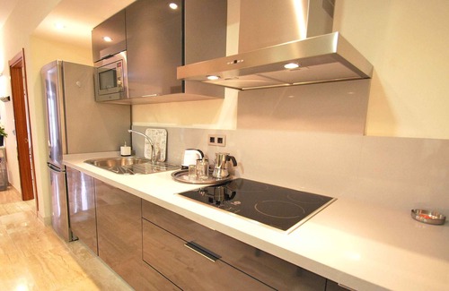 El Arenal Apartment | M2. 2 bedrooms Apartment with Balcony/WIFI/Air Conditioning/Kitchen in Historic Center