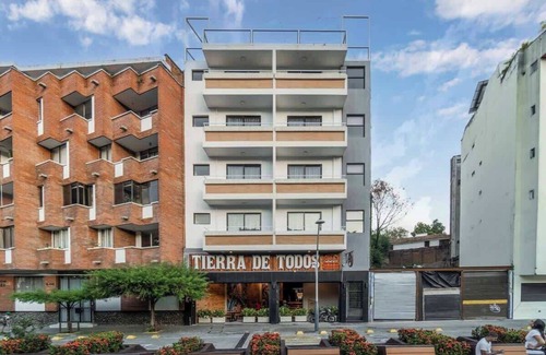 Cali Apartment | M502 | Amazing 2-Bed Apartment | River Boulevard