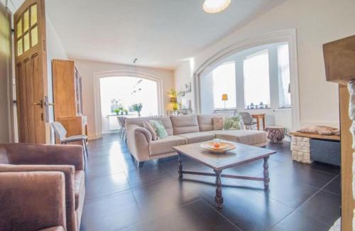 Grandhan House | Ma Dame Jeanne