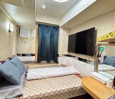 Kwun Chung House | Mabo hotel