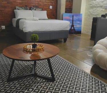 Downtown Johannesburg Apartment | Maboneng