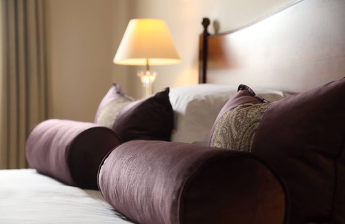 Marlow Hotel | Macdonald Compleat Angler