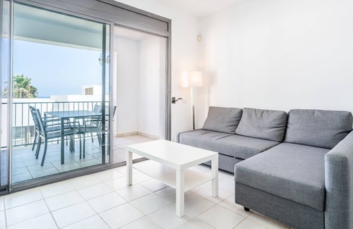 Playa Macenas Apartment | Macenas XX, lovely 2 bedroom, 2 bathroom close to Macenas Beach