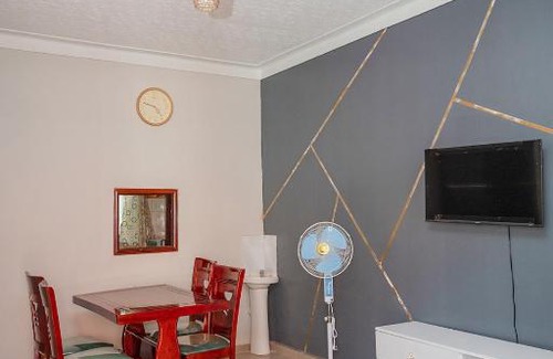 Kampala Apartment | Macky cottages