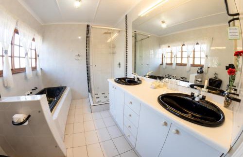 Maclear Bed & Breakfast | Maclear Manor