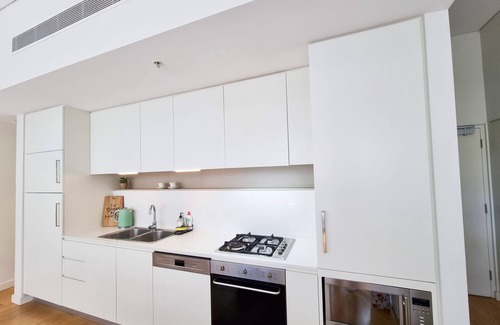Macquarie Park Apartment | Macquarie Park Paradise (Garden View)
