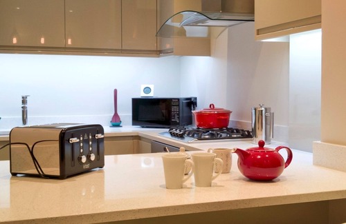 Balham Apartment | Madison Hill - Fernlea Garden 8 - One bedroom home