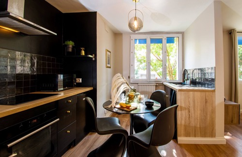 Leon Blum - Bon Coin Apartment | Madison Suite - Check in H24