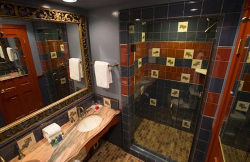 San Luis Obispo Hotel | Madonna Inn