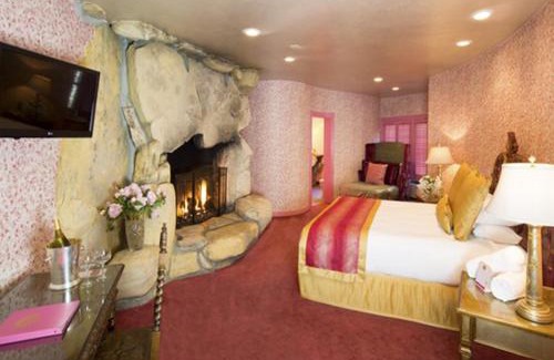 San Luis Obispo Hotel | Madonna Inn