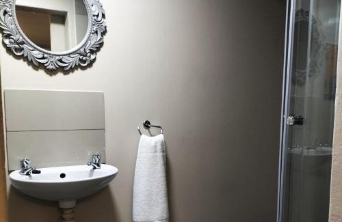 Bloemfontein Apartment | Magalies B&B SPITSKOP