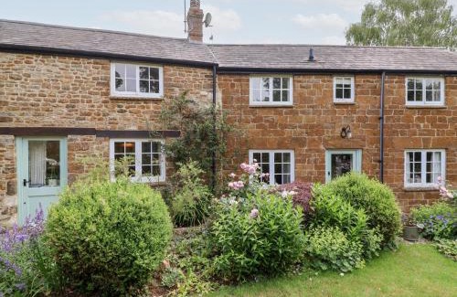 Hook Norton House | Magdalen Cottage