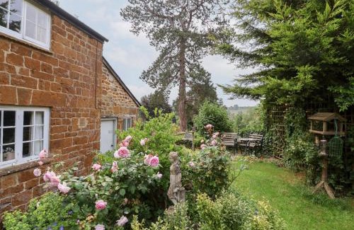 Hook Norton House | Magdalen Cottage
