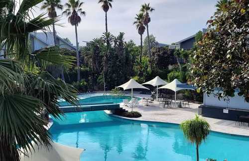 Magenta Shores House | Magenta Palms on Golf Course with Pools & Beach access