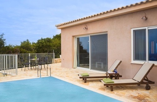 Manganos Villa | Magganos Sunset Villas