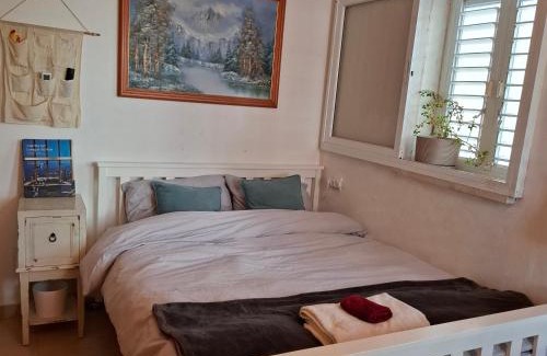 Tel Aviv House | Maggie's home