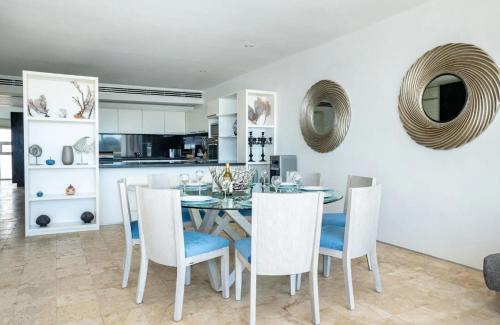 Downtown Apartment | Magia beachside condos