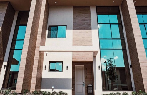 Florida Central Atlantic Coast House | MAGIC VILLAGE 3BDR new home 5 MINS DISNEY, parking, Wifi