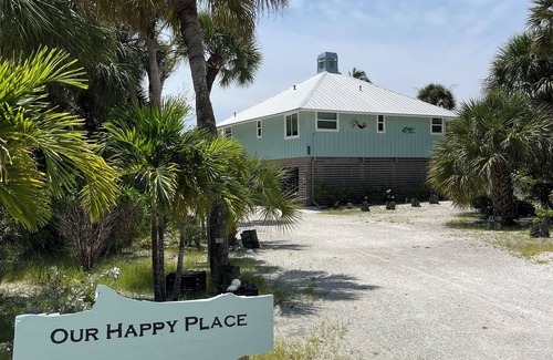 Cape Haze House | Magical 2 bedroom home with pool & dock on secluded Palm Island - walk to beach
